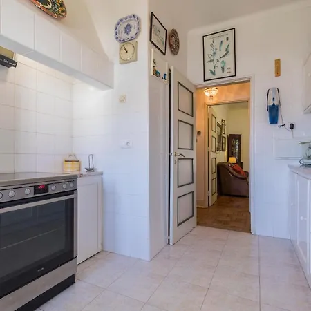 Rustic Seaview In Appartement